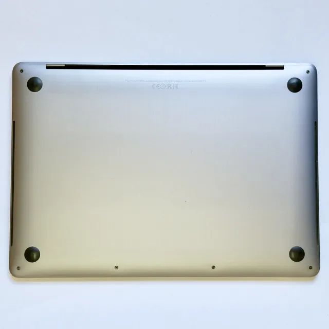 MacBook Pro / i7 / 1TB / 16GB / TouchBar - Foto 5