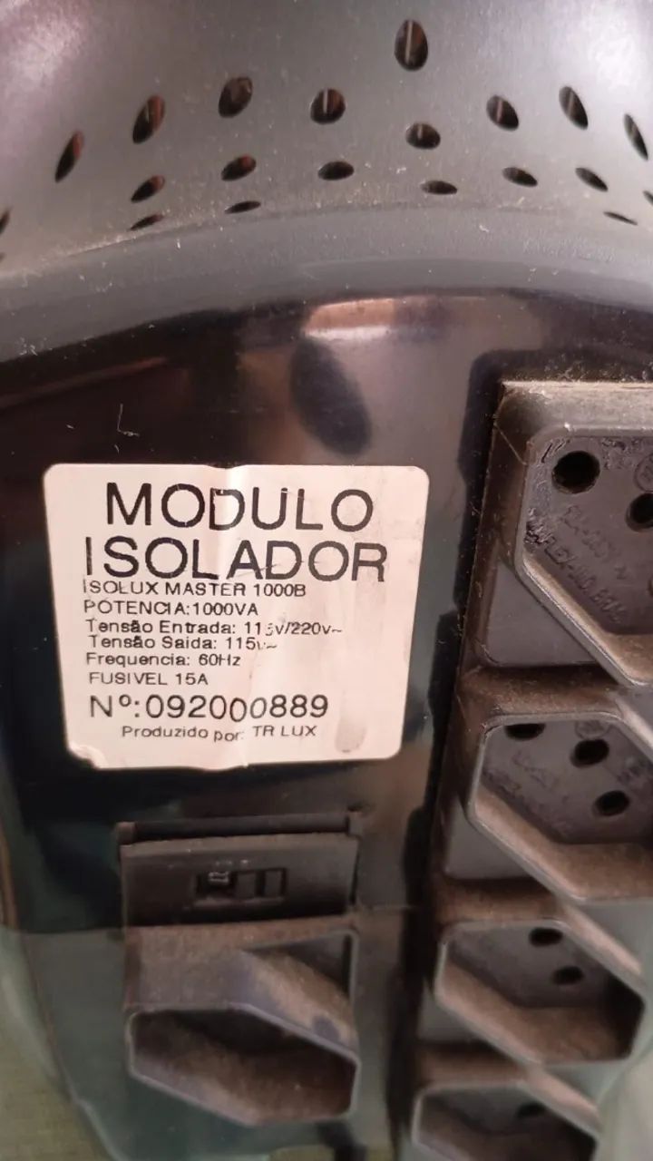 O módulo isolador 1000VA 