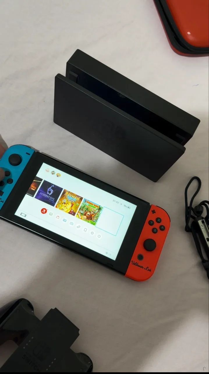 Nintendo Switch 