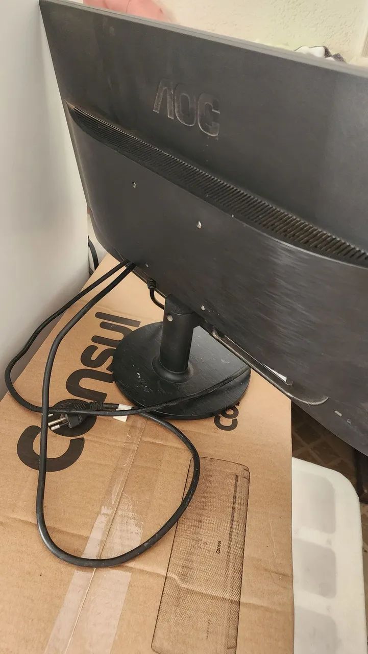 Monitor AOC 21.5" 75hz - Foto 2