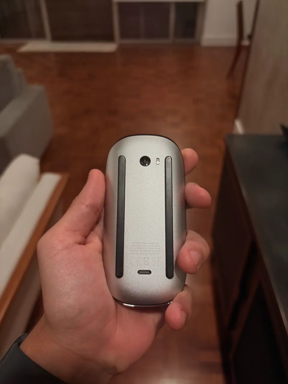 Apple Magic Mouse USB-C Original - 3 Meses de Uso - Foto 2