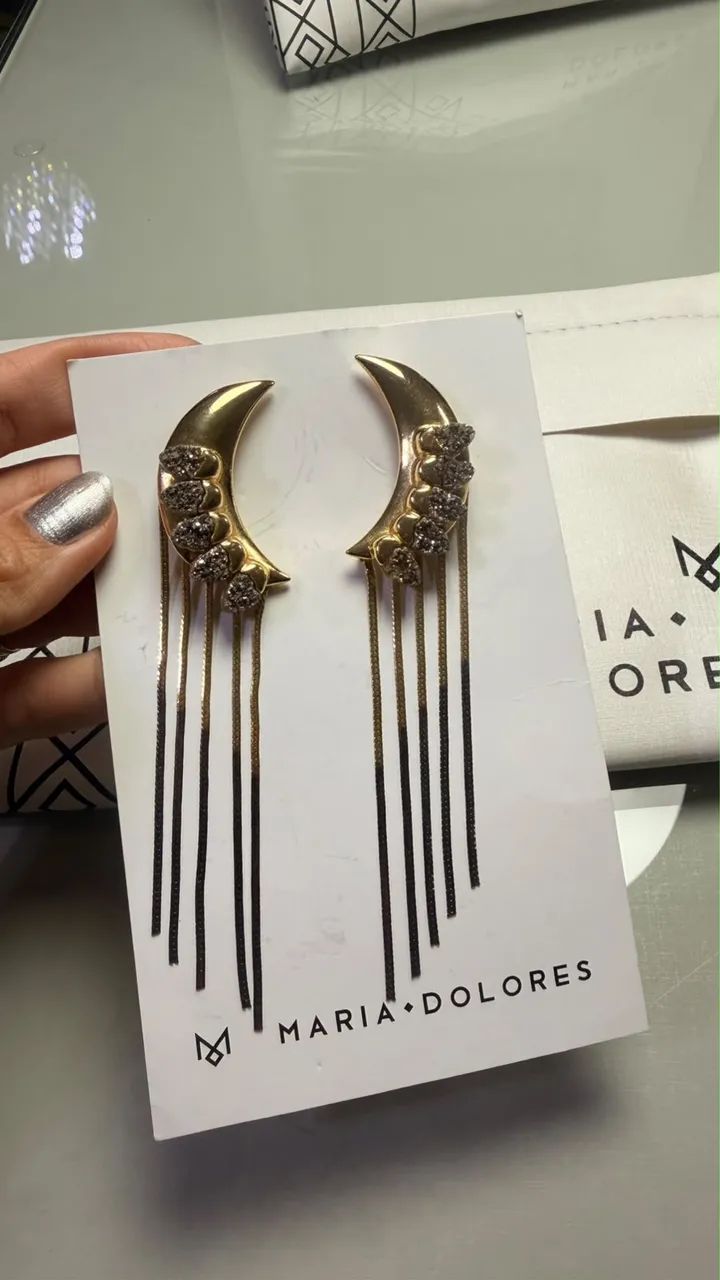 BRINCO LUZ  FOLHEADO A OURO