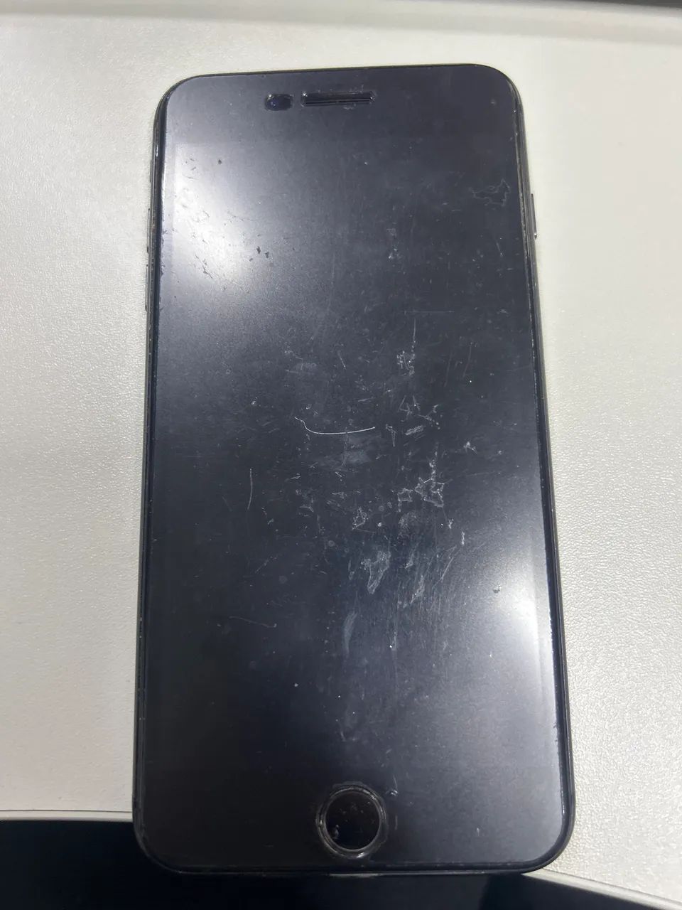 iPhone 8 Plus 