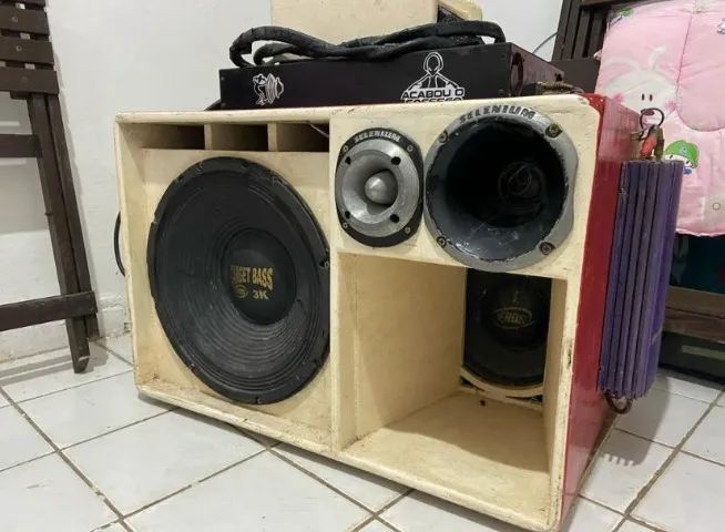 Caixa de Som Trio