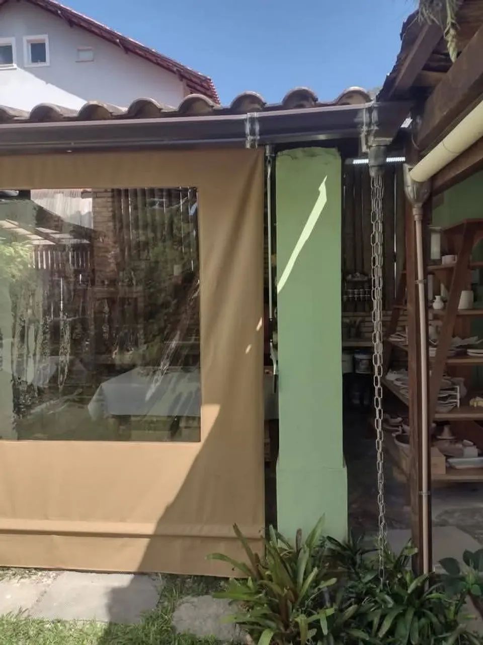 Toldos cortina retrátil com visor  - Foto 4