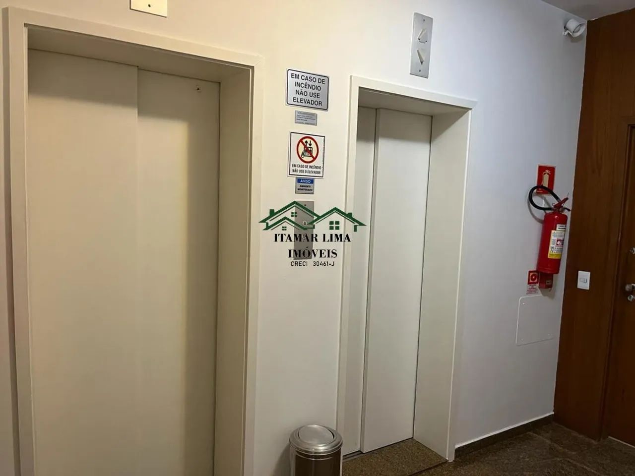 Sala Comercial / Usada para Venda em São Paulo, Higienópolis, 1 vaga - Foto 2