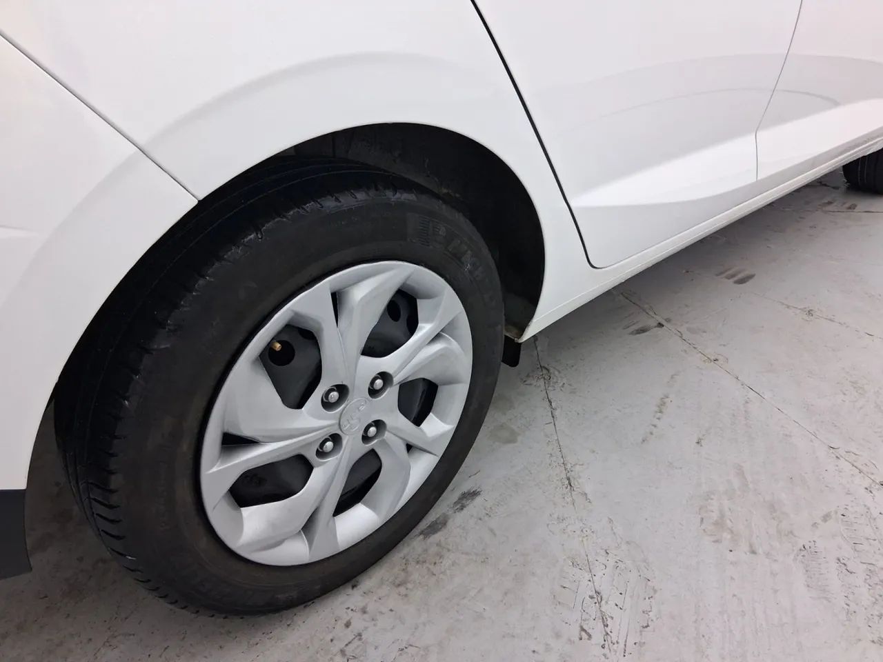 Hyundai HB20 Comfort Plus 1.0 Flex 12V Mec., foto 14 de 18
