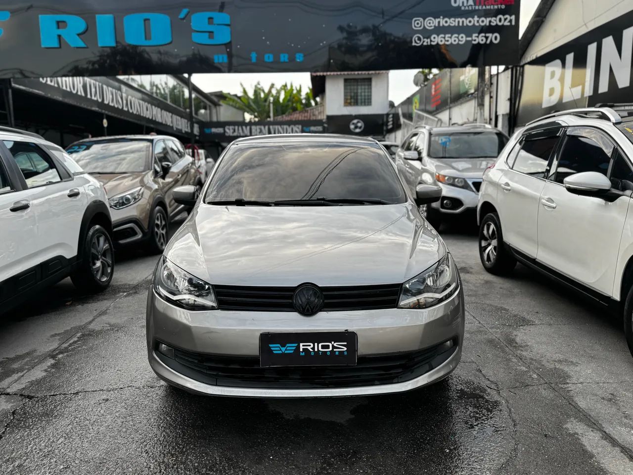 Volkswagen Voyage VOYAGE 1.0/1.0 City Mi Total Flex 8V 4p 2014