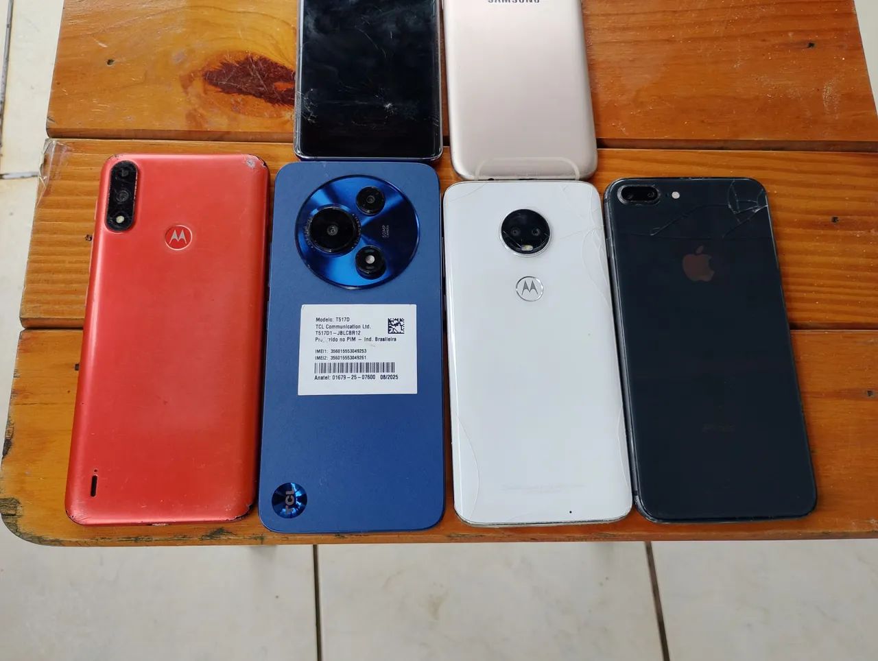 Lote 5 celulares  - Foto 2