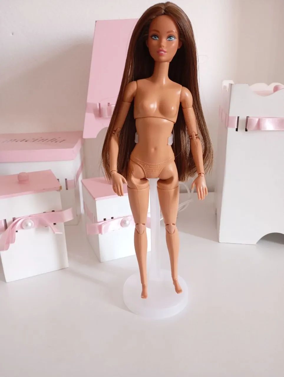 Barbie Odile com reroot em corpo MTM