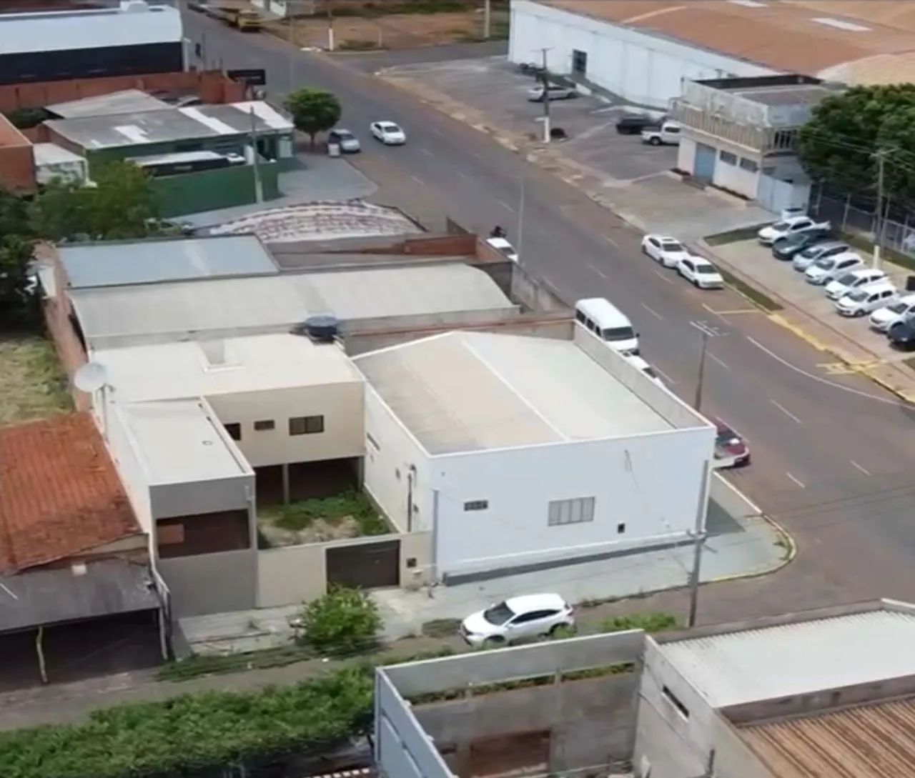 Galpão comercial para venda em Centro, 400m²