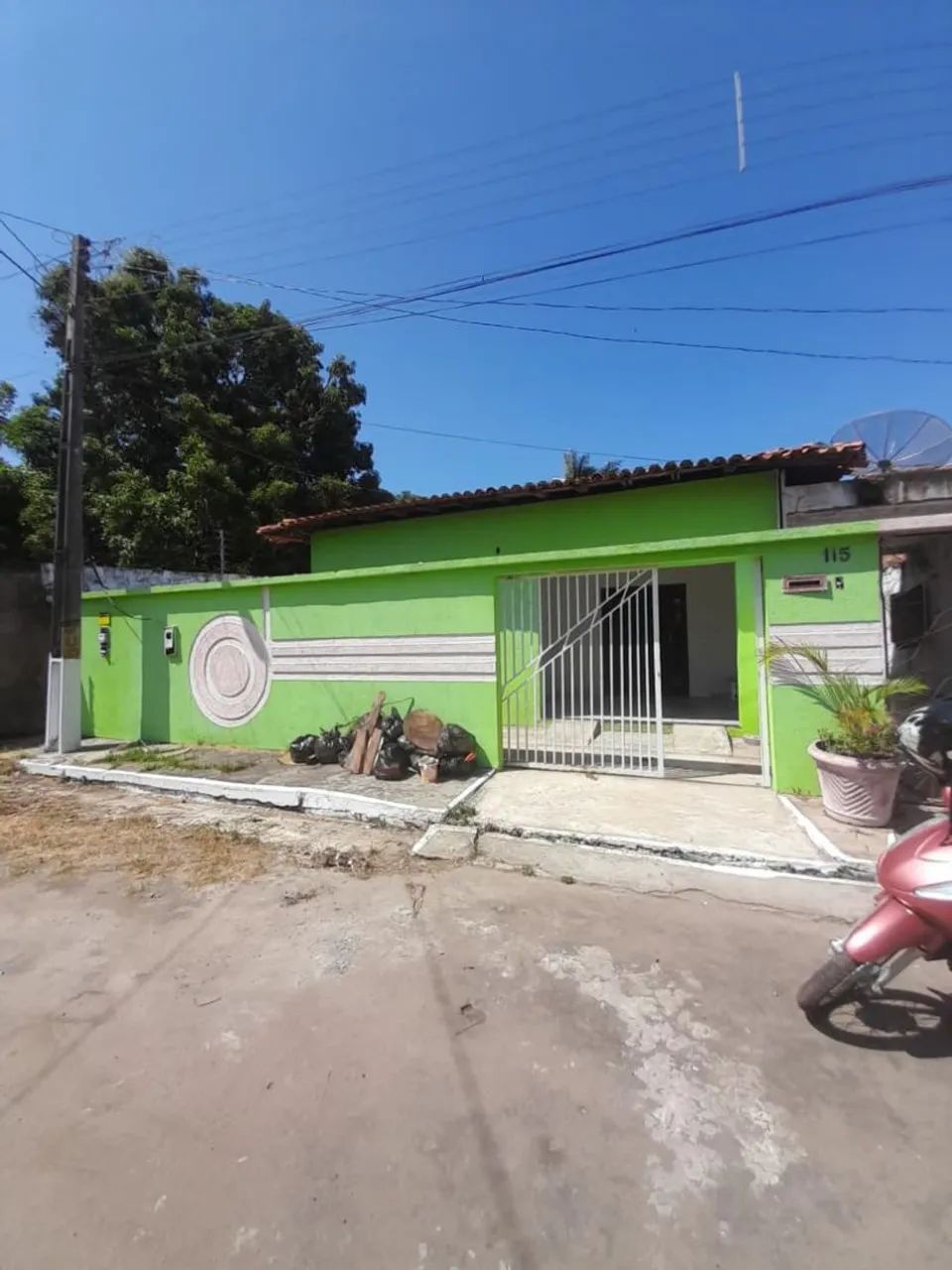Casa em Rua tranquila 
