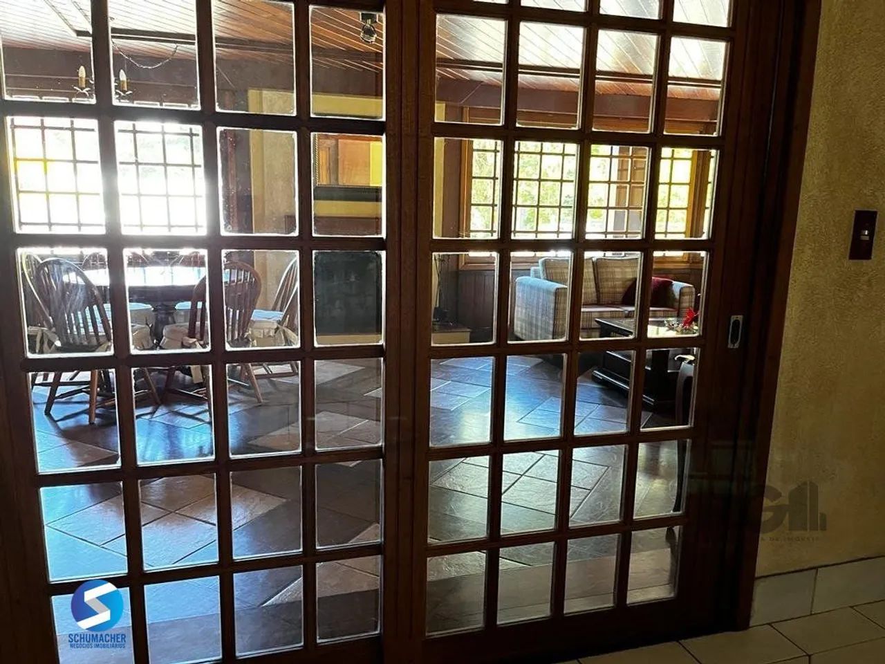 Cobertura duplex com 2 suítes e uma vaga para Comprar em Gramado. - Foto 5