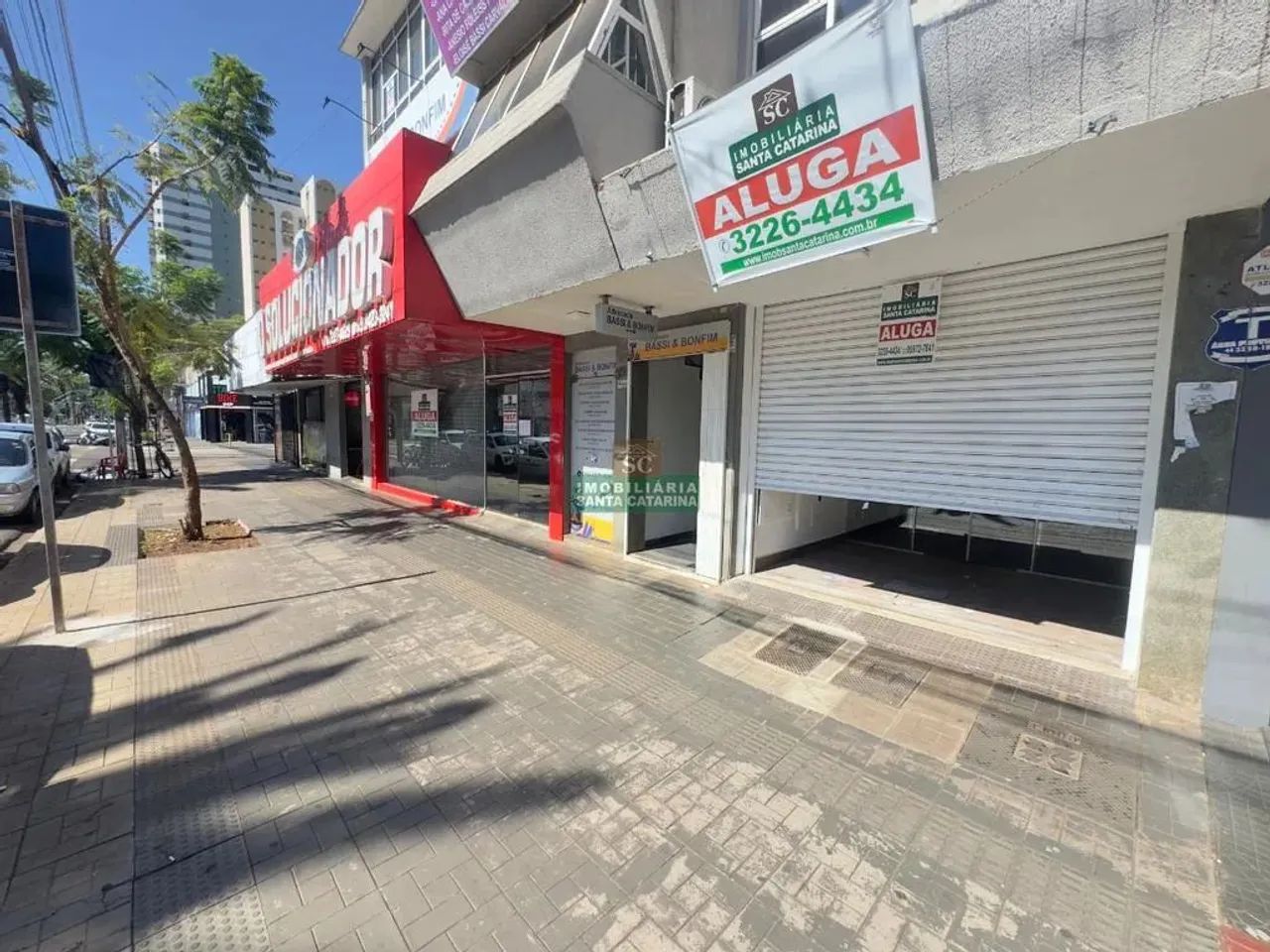 ALUGA SALA COMERCIAL TÉRREA NO CENTRO DE MARINGÁ | AV. DUQUE DE CAXIAS - Foto 2