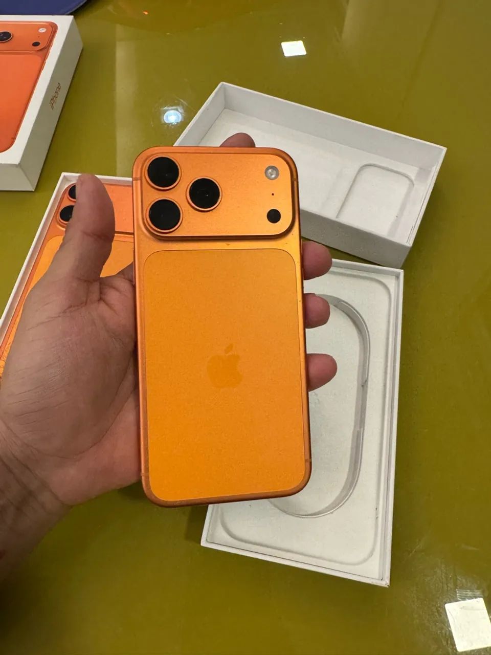 iPhone 17 Pro Max | 512 GB | Garantia - Foto 2