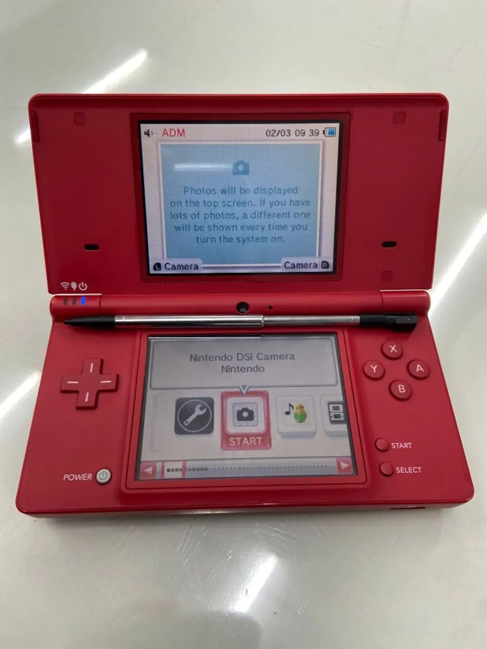 Nintendo DSi Vermelho