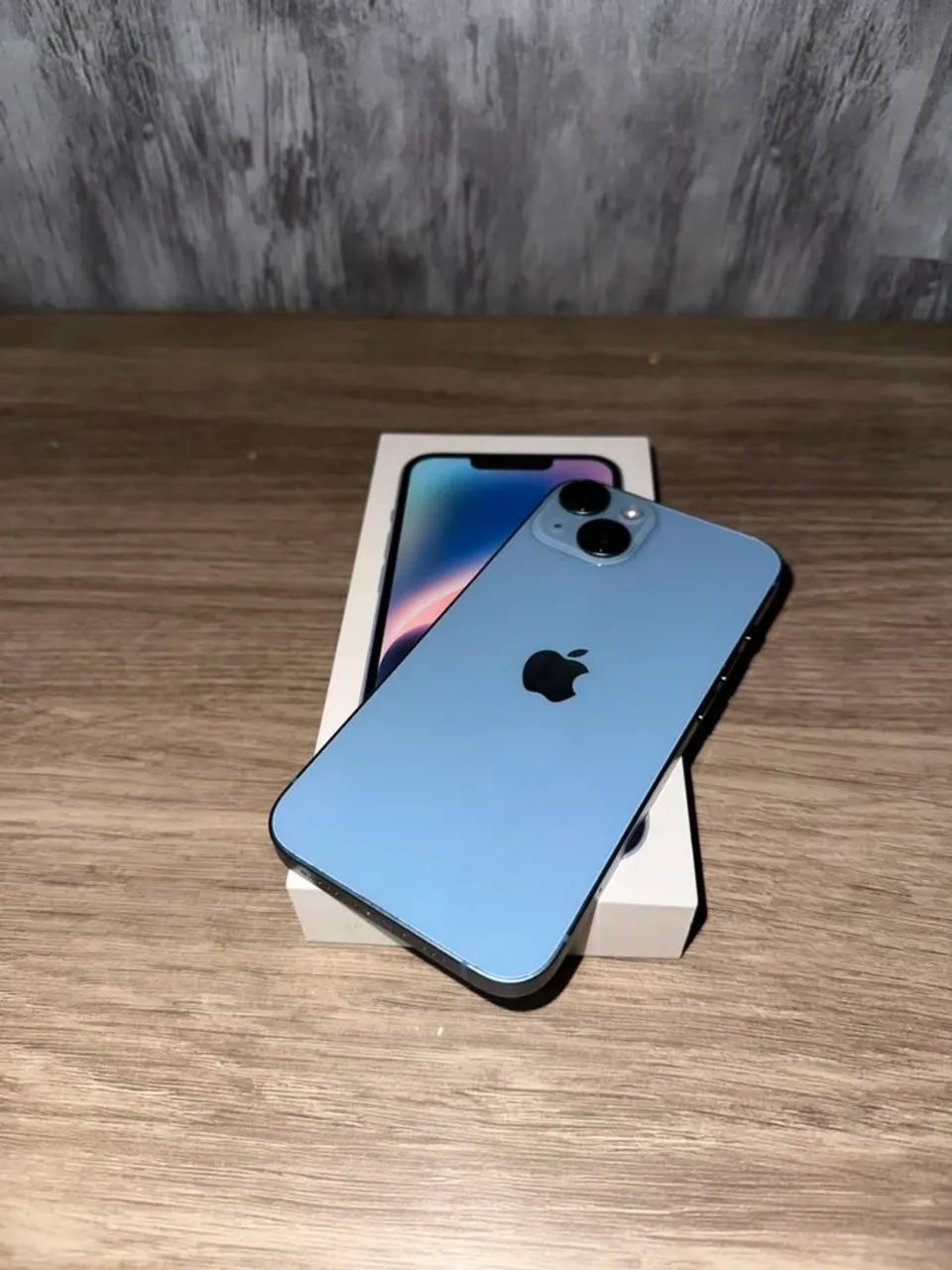 iPhone 14