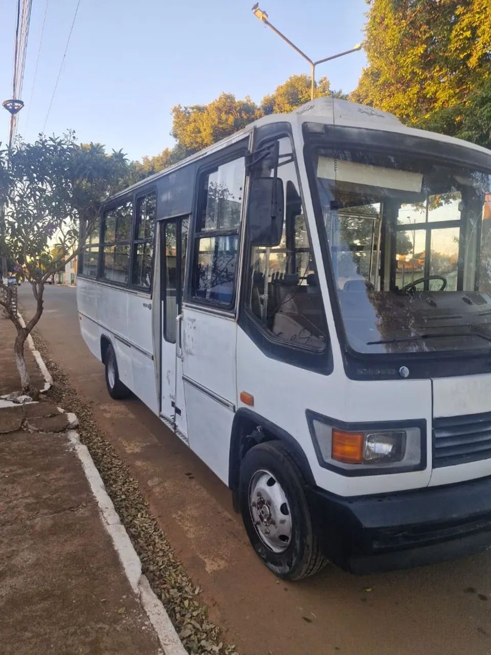 MERCEDES BENS 1991/20.600km originais/122cv/turbinado/pneus sem câmara  - Foto 4