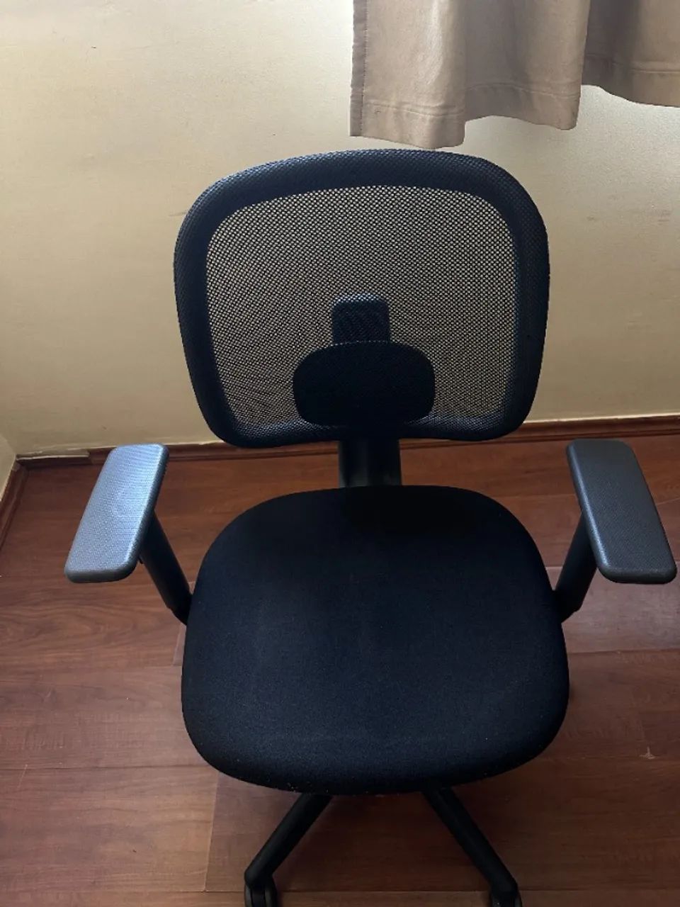 Cadeira de escritório flexform dot all black - Foto 3