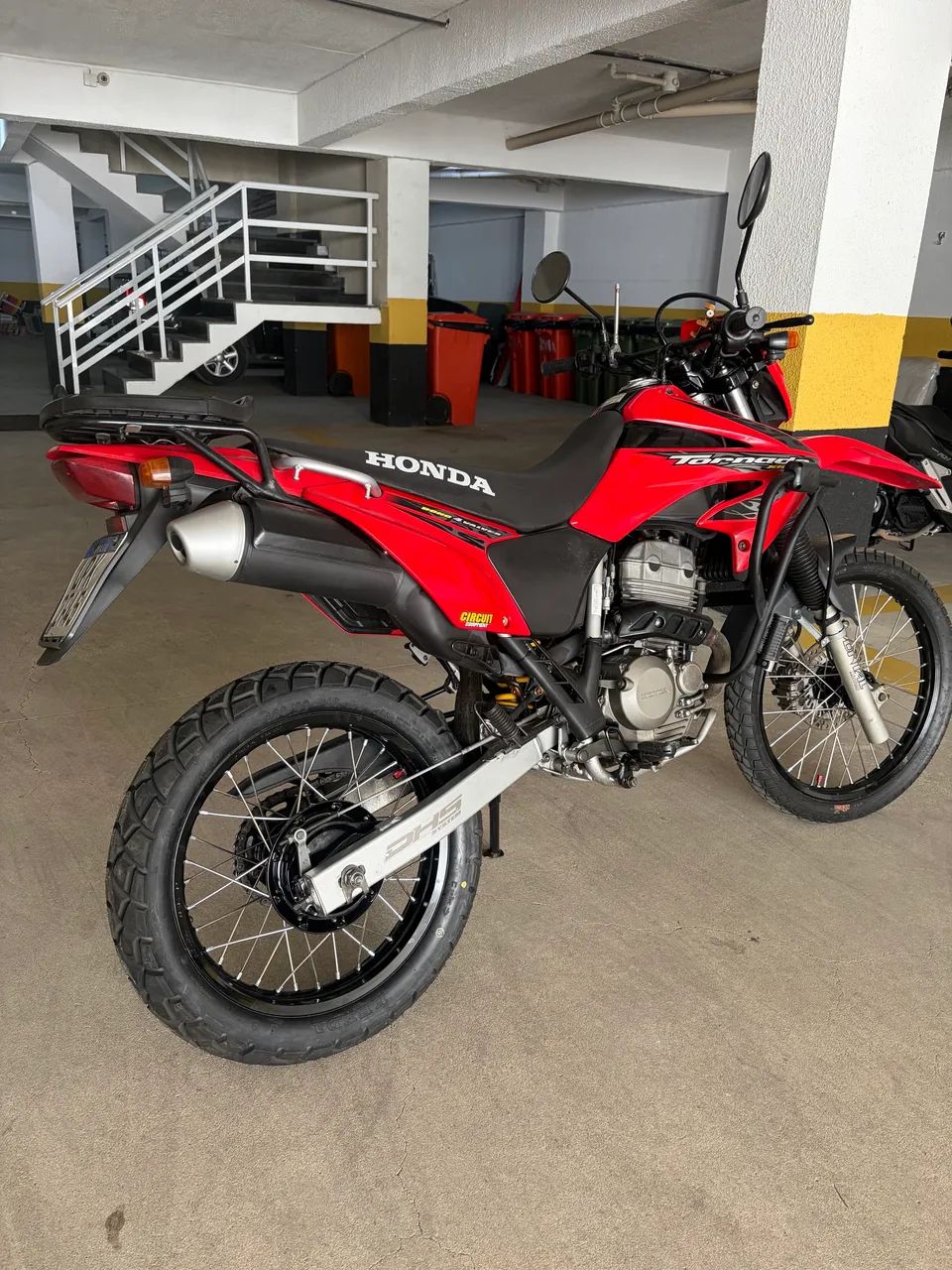 Honda xr tornado  - Foto 4