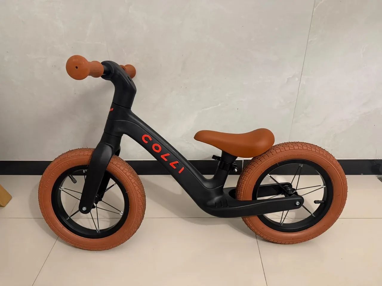 Bicicleta de equilibrio colli