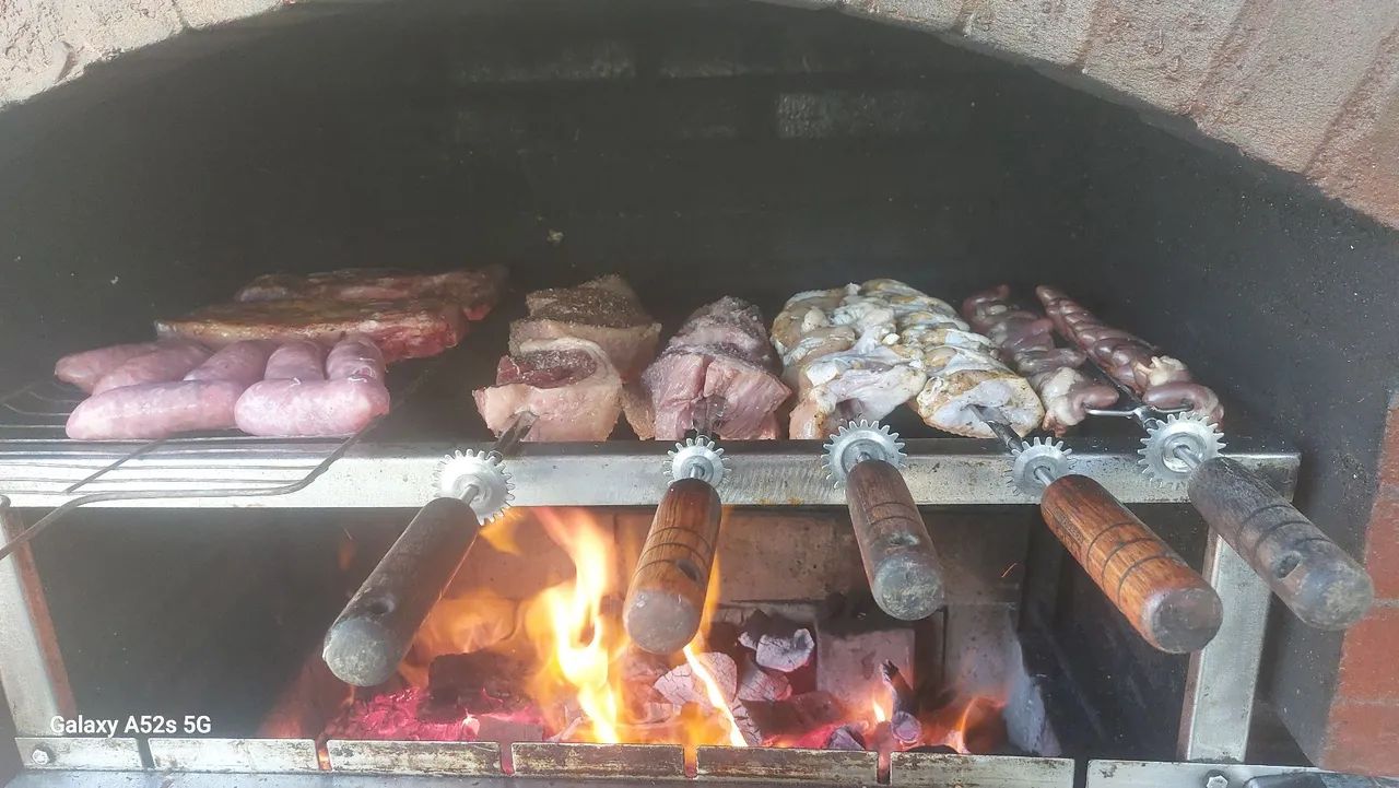 Churrasqueiro profissional!  [27- *] - Foto 5