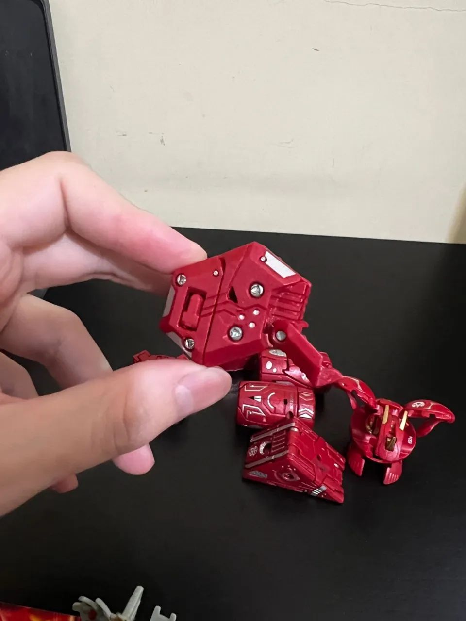 Lote 19 Bakugan + Maleta - Foto 5