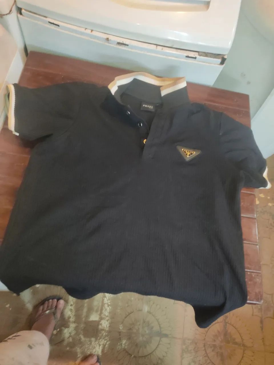 Camisa PRADA polo/pouco usada - Foto 2