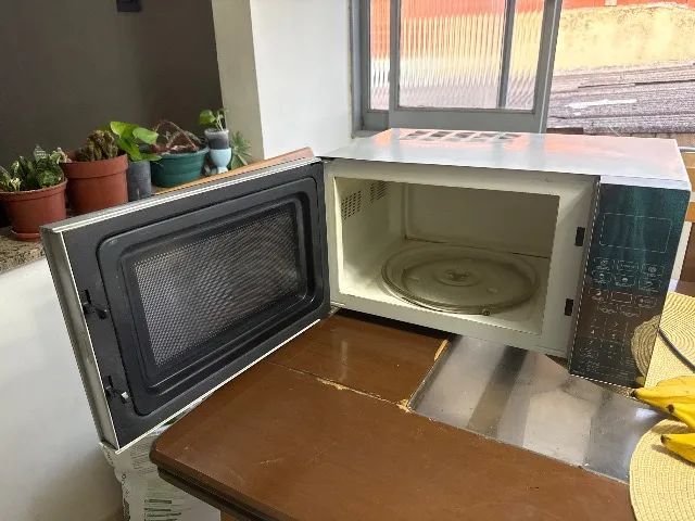 Microondas em inox - Foto 3