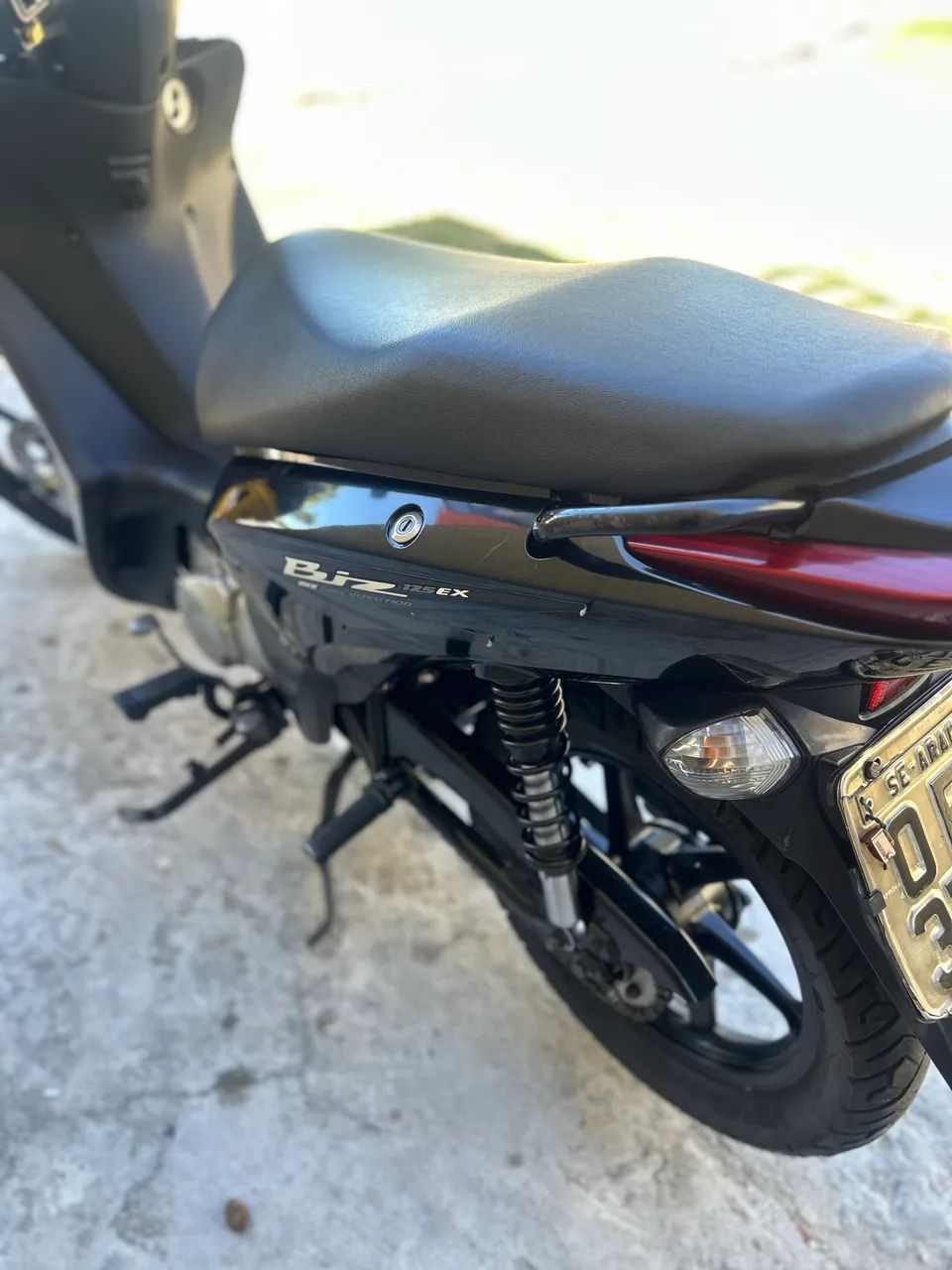 Biz 125EX - Foto 3