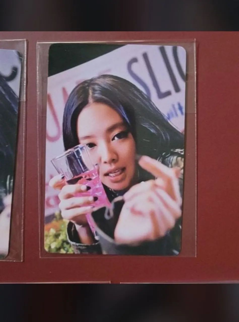 5 Lomocards da Jennie de Blackpink (não oficiais) - Hobbies e
