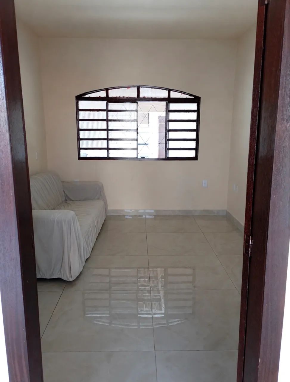 Casa nova recentemente reformada pronta pra morar - Foto 2