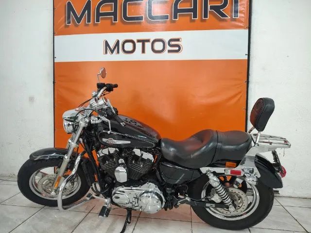 Harley Davidson XL 1200 Custom preta 2012 - Foto 5