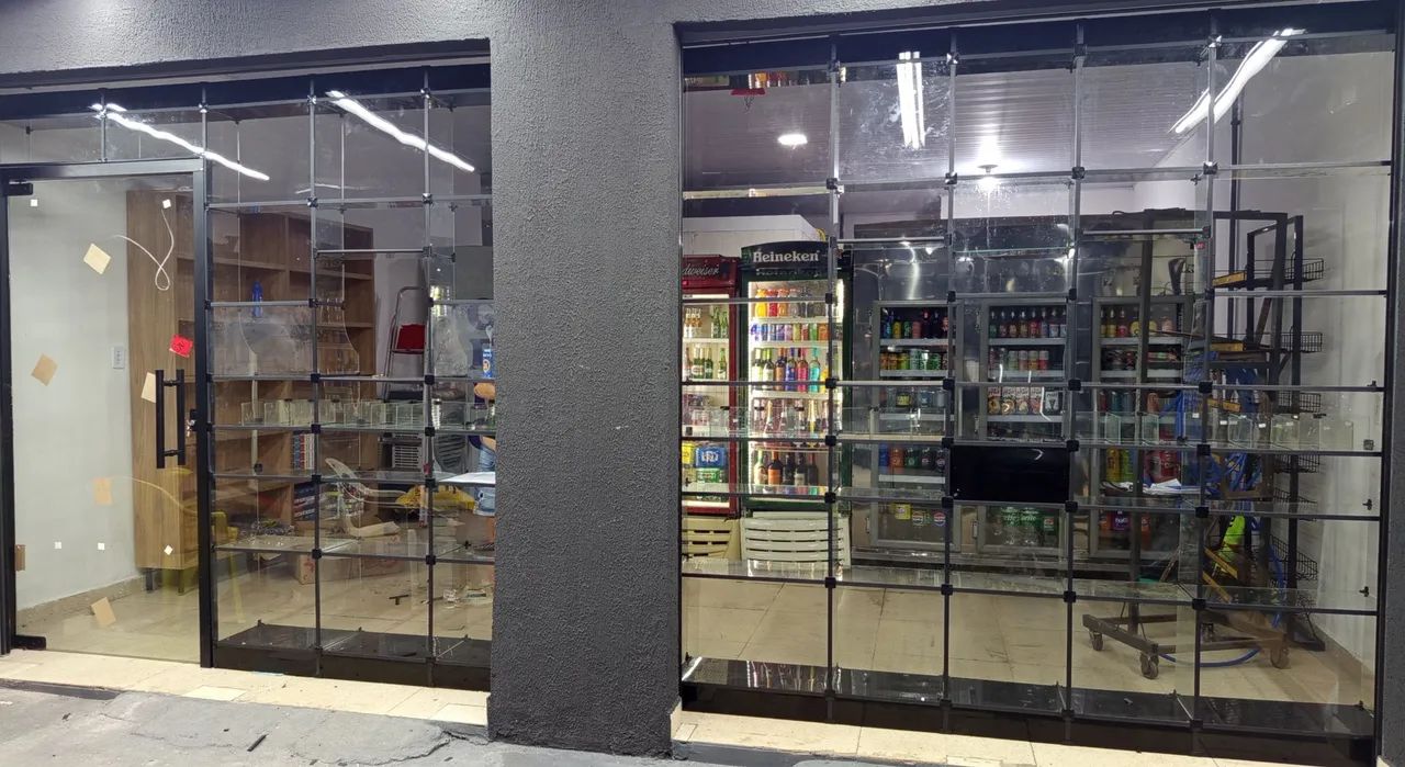 Vendemos: Prateleiras, balcões, gôndolas, vitrines e baleiros de vidro temperado 4 mm  - Foto 4