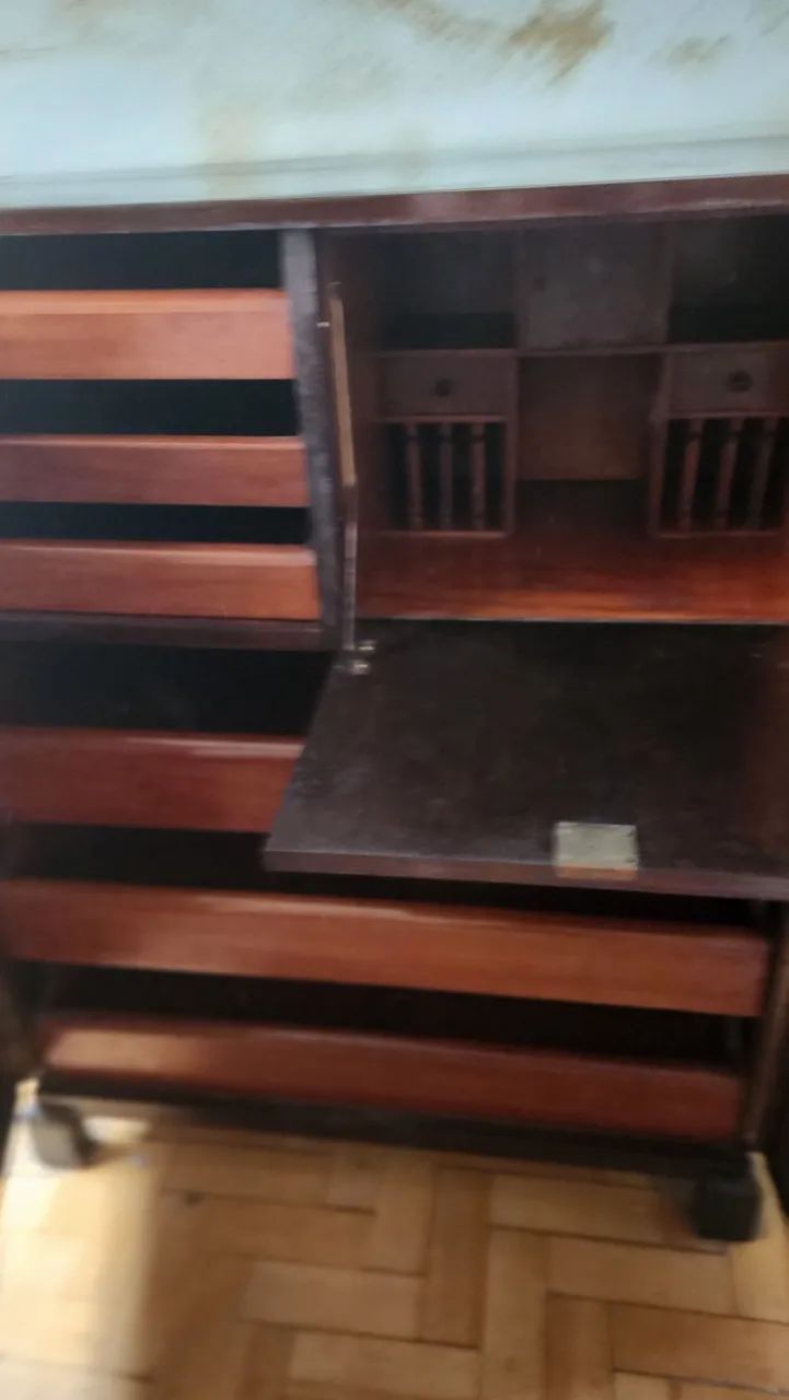 Móveis de época gaveteiro com portas e bancada  - Foto 4