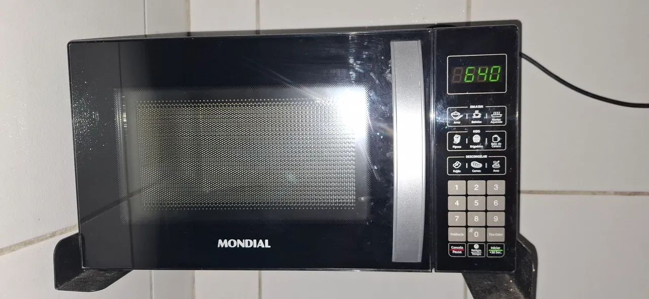 Micro-ondas semi novo - Foto 3