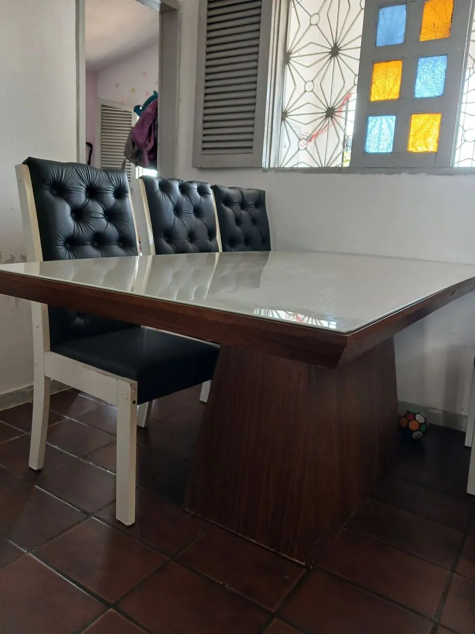 Mesa 6 lugares com cadeiras - Foto 2
