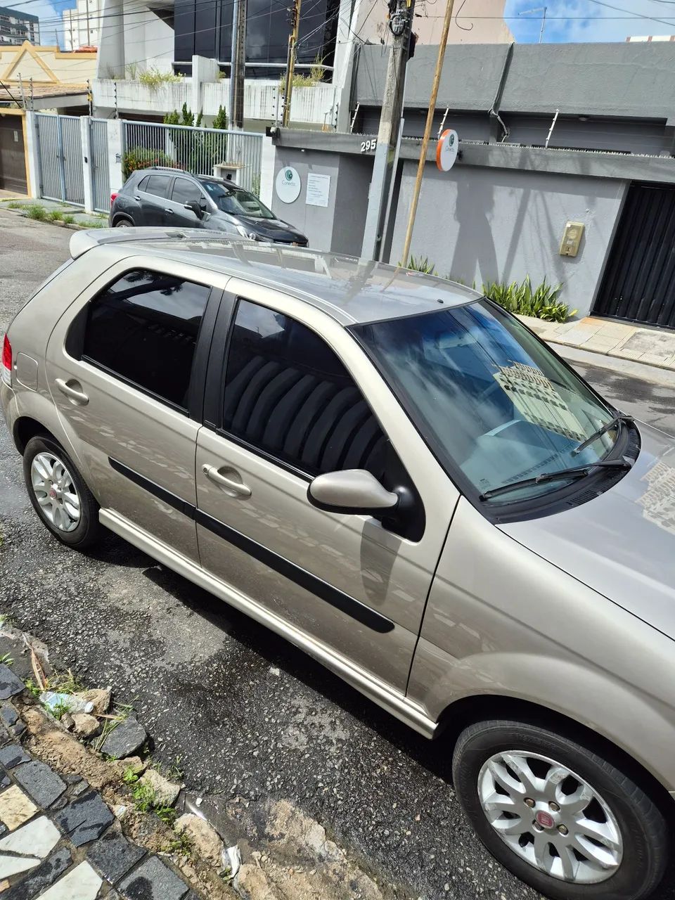Fiat Palio ELX 1.4 MPI Fire Flex 8V 4P 2010 - Foto 2