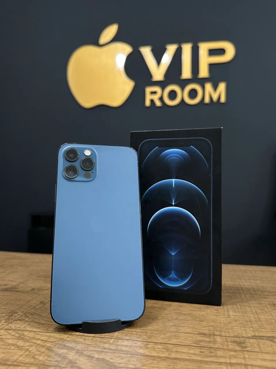 iPhone 12 Pro 128gb azul semi novo em excelente estado!!