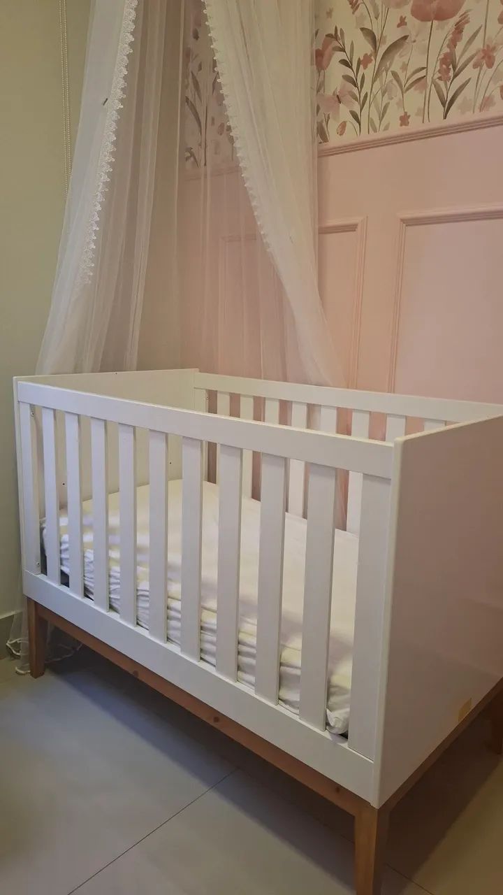 Berço Infantil Branco com Colchão