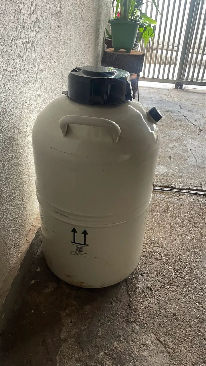 Botijão de nitrogênio  - Foto 3