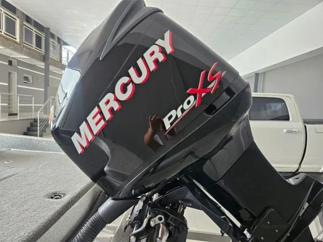 Lancha Pesca MotorBoat Motor Mercury V6 2 Tempos 250CV 50 Horas de Uso IMPECÁVEL!! - Foto 7