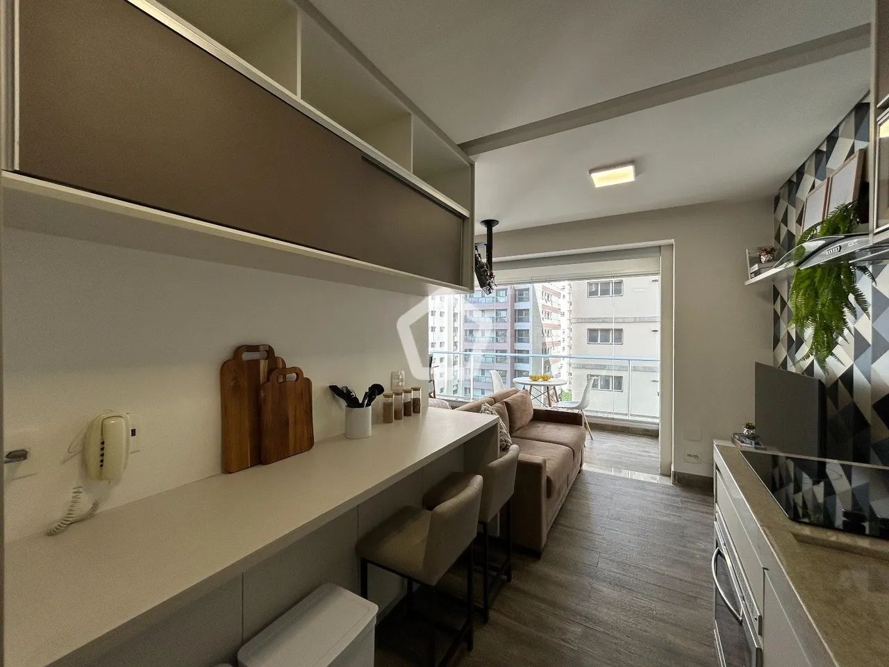 Belíssimo apartamento (reformado, decorado e equipado - pronto para morar) em condomínio c - Foto 5