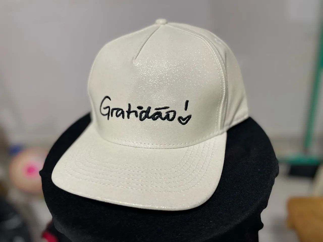 Boné brilhante ?GRATIDÃO? - Foto 2