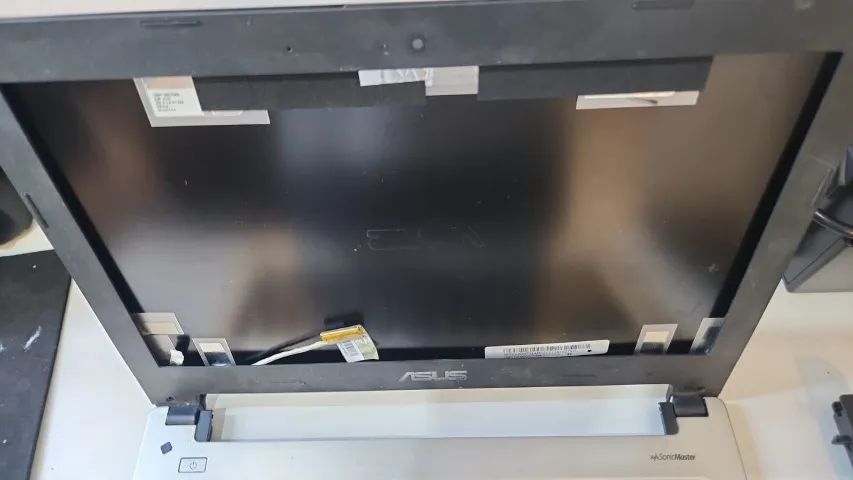 Carcaça Notebook completa ASUS K46CA(placa mãe para conserto ou retirada de peças) USADA - Foto 3