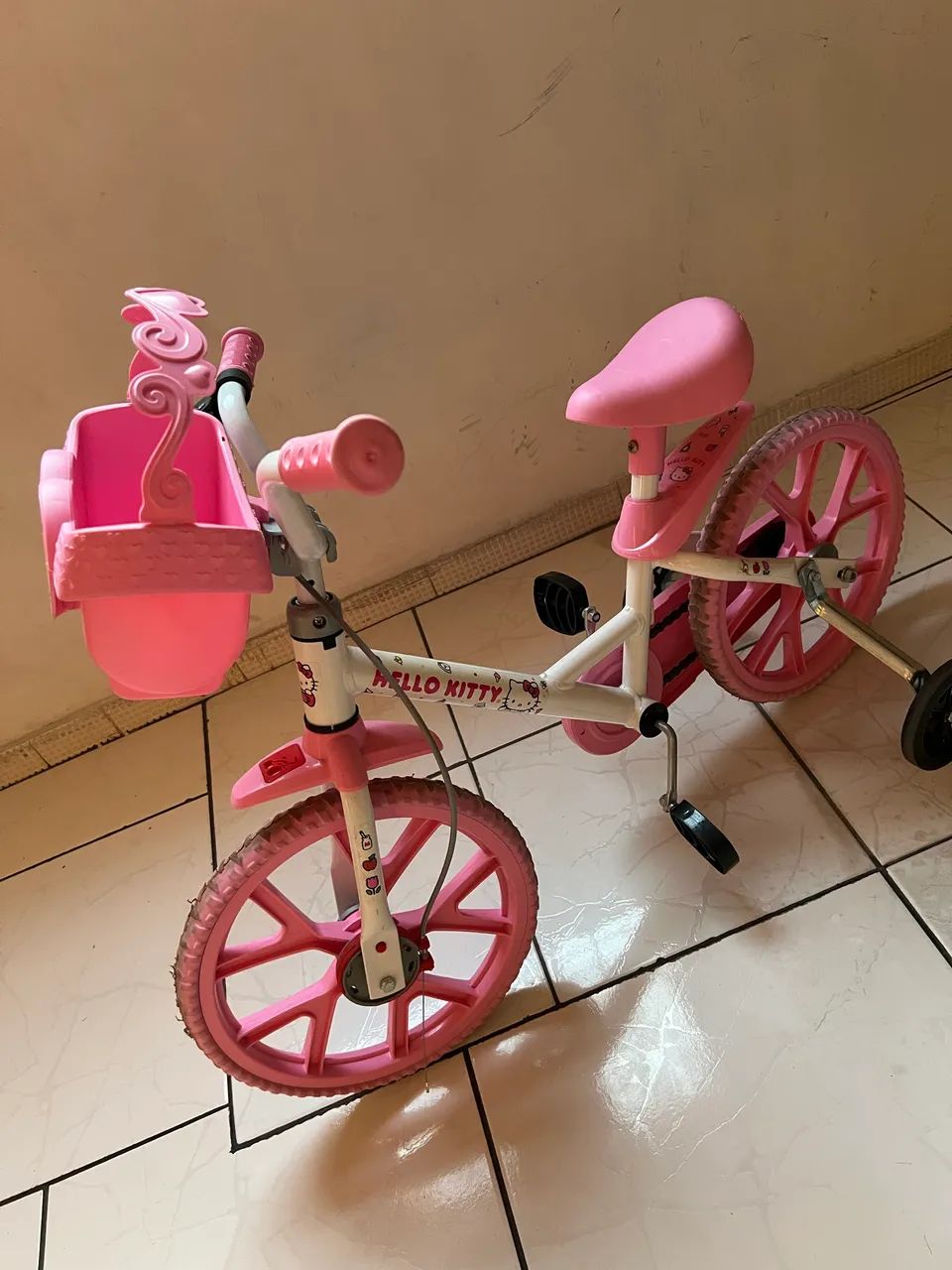Bicicleta Aro 14 Hello Kitty - Foto 5