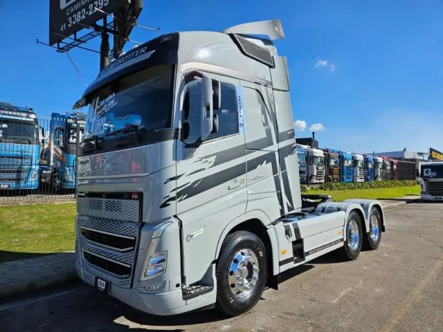 Volvo FH 540 6x4 Bug Leve Globetrotter Ano 24 Mídia Grande Geladeira Mola Freio a tambor - Foto 19