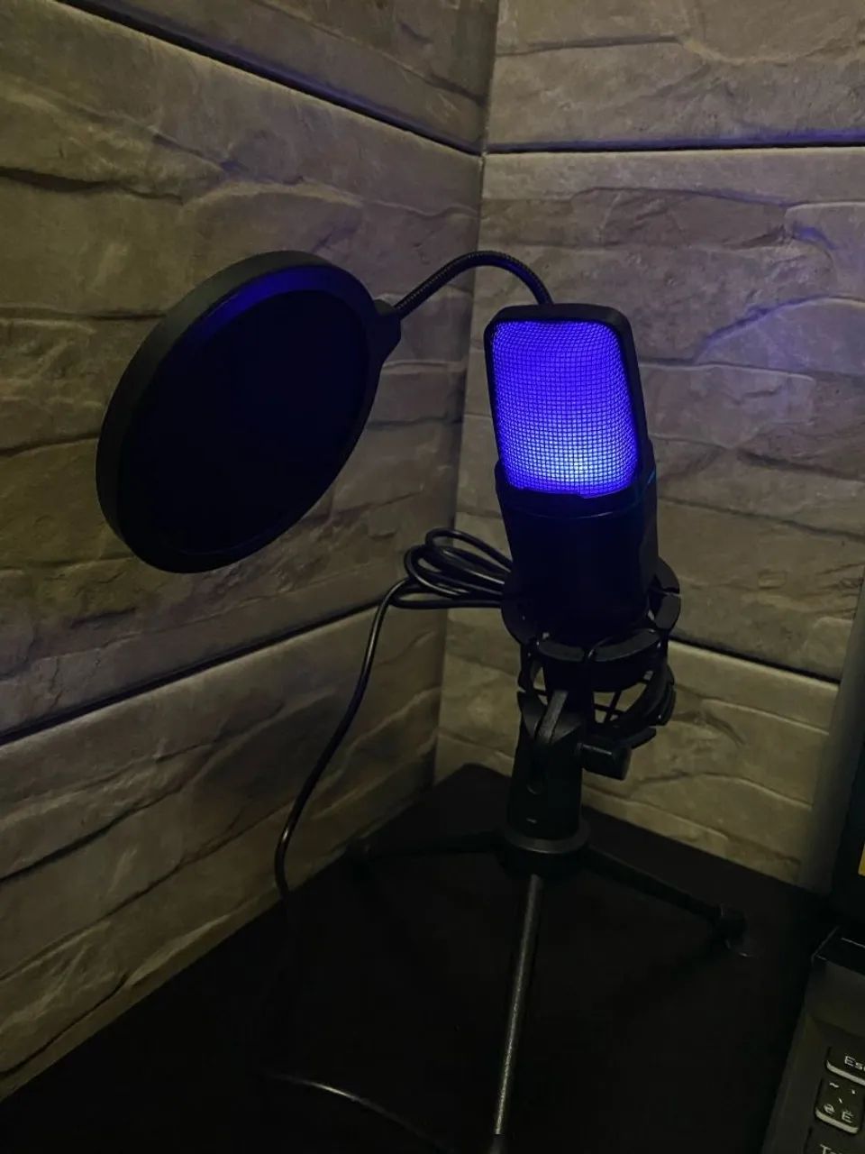 Microfone de bancada RGB , lives, streaming... - Foto 4
