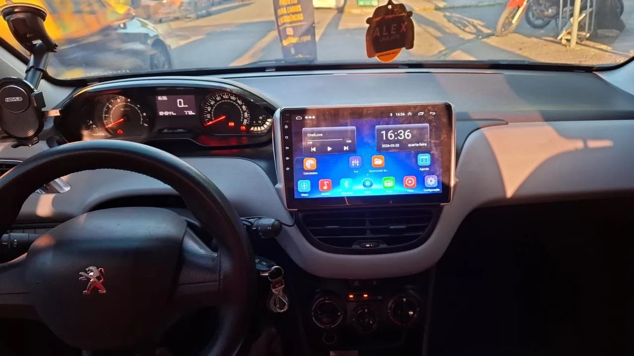 Peugeot 208 Active/active Pack 1.5 Flex 8V 5P 2014 - Foto 3