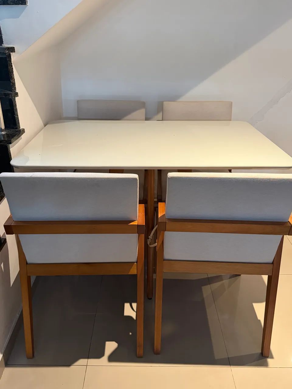 Mesa laca com vidro - Foto 2